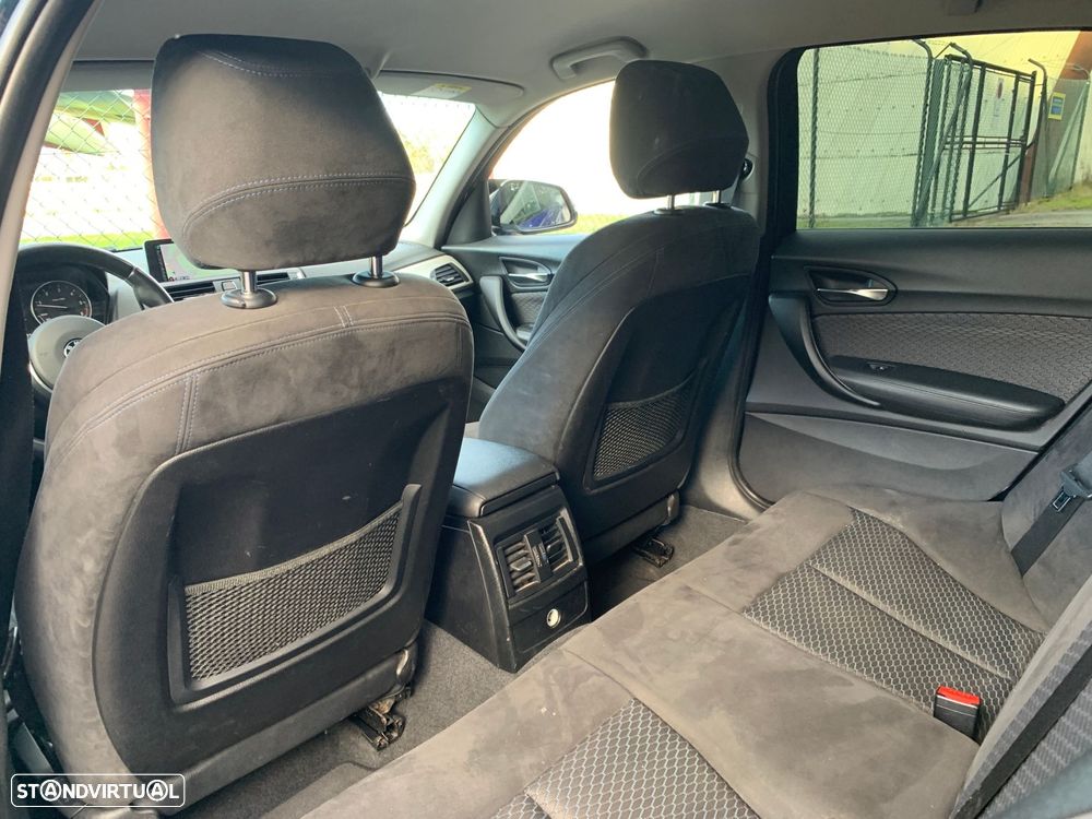 BMW 118 d Pack M Auto - 32