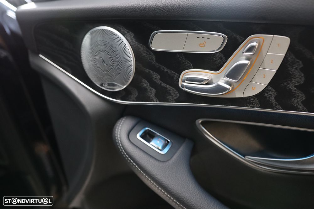 Mercedes-Benz GLC 350 e 4Matic 7G-TRONIC AMG Line - 30