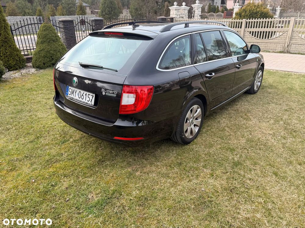 Skoda Superb 1.6 TDI GreenLine - 5