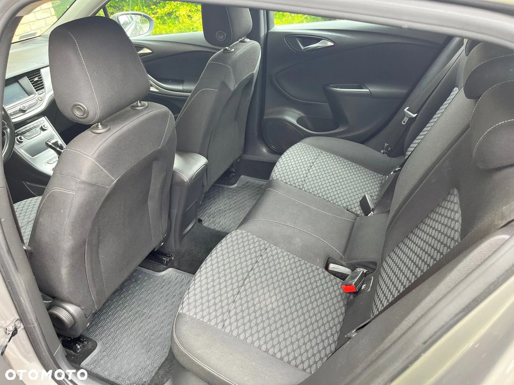 Opel Astra V 1.4 T Enjoy S&S - 16