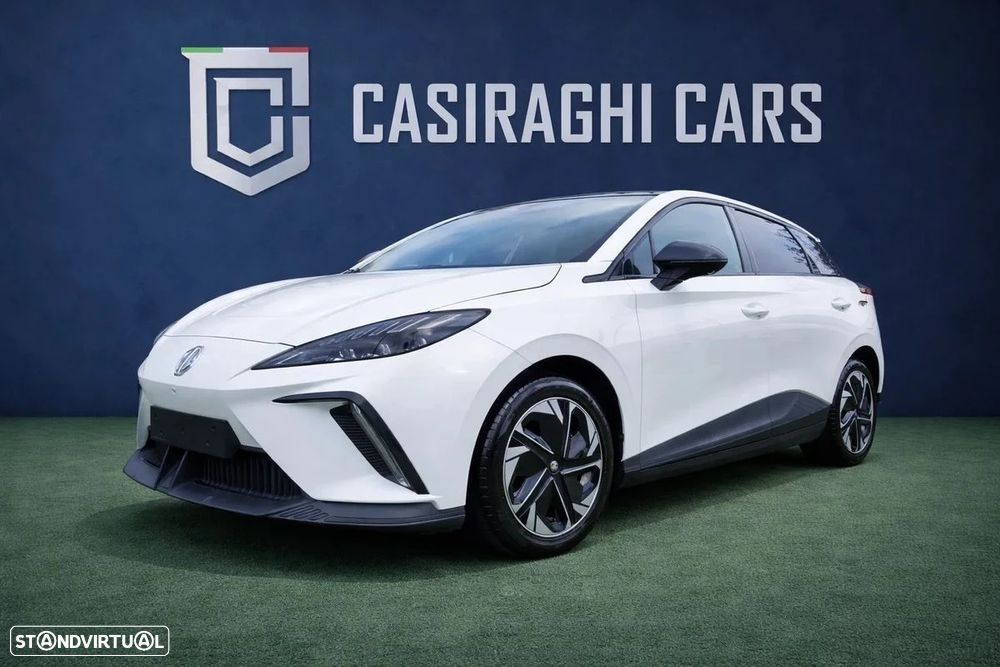 MG MG4 64 kWh Luxury - 2