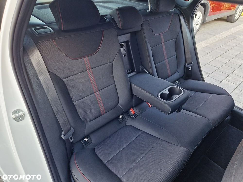 Hyundai i30 1.5 T-GDI 48V-Hybrid DCT Advantage - 17