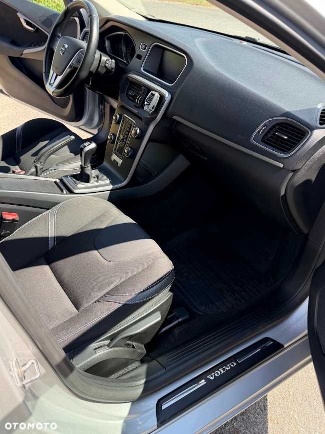 Volvo V40 - 5