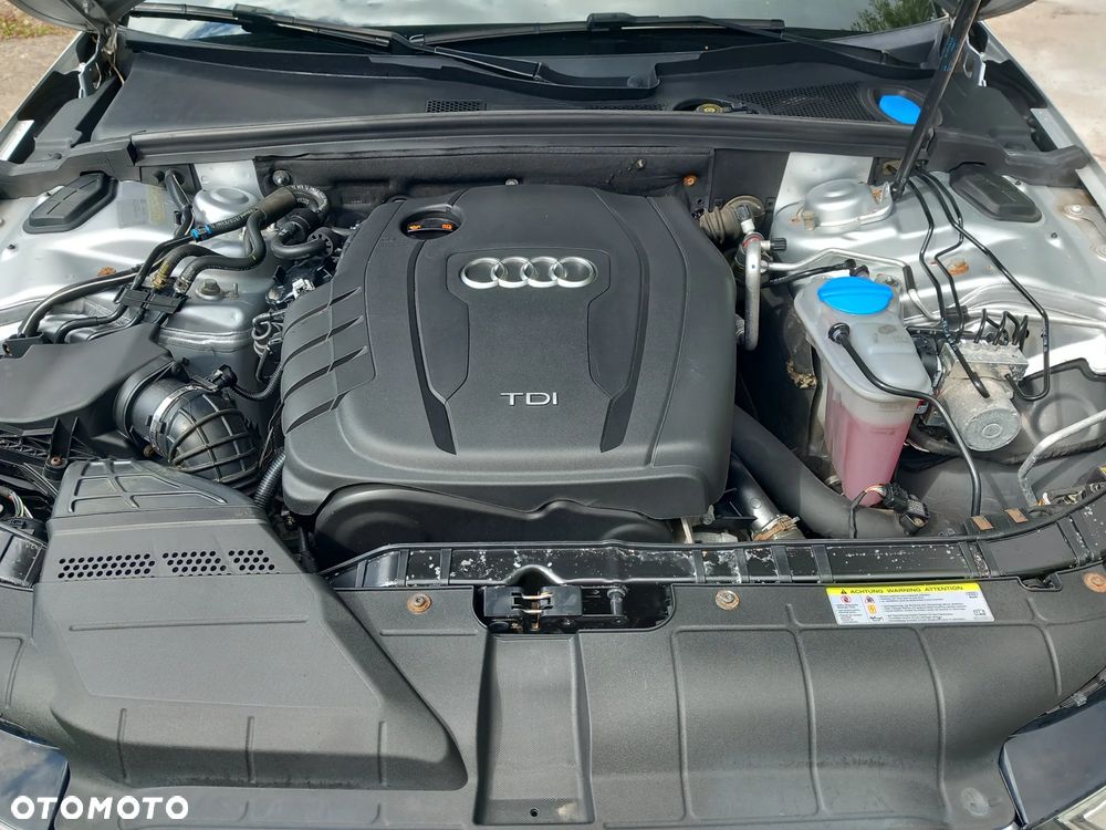Audi A4 Avant 2.0 TDI DPF multitronic S line Sportpaket - 32