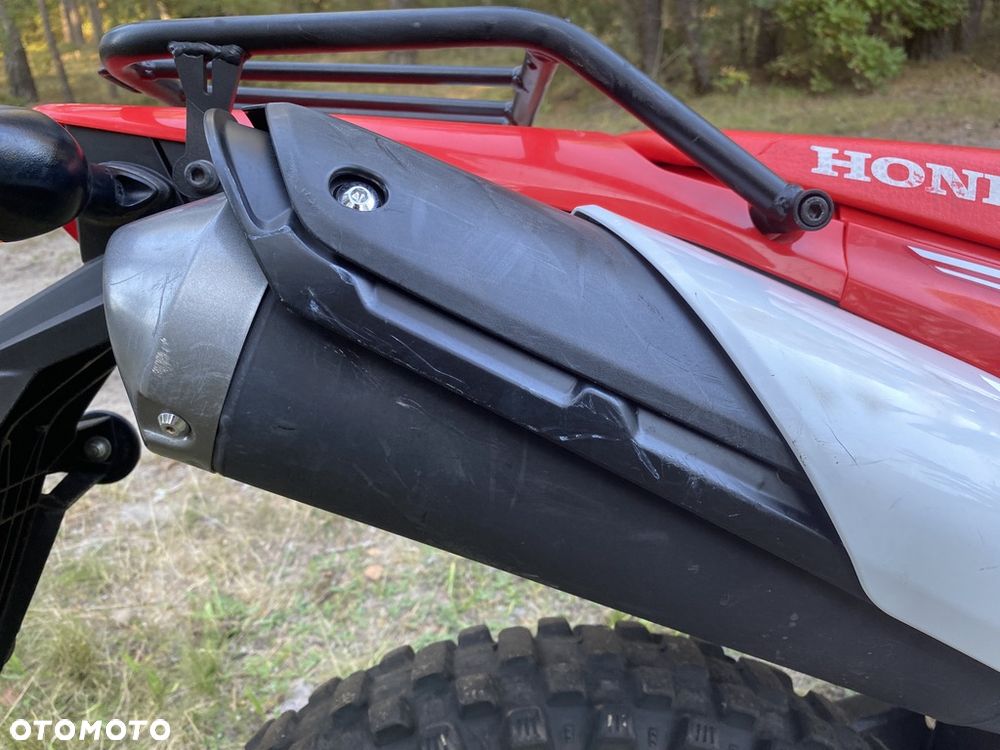 Honda CRF - 7