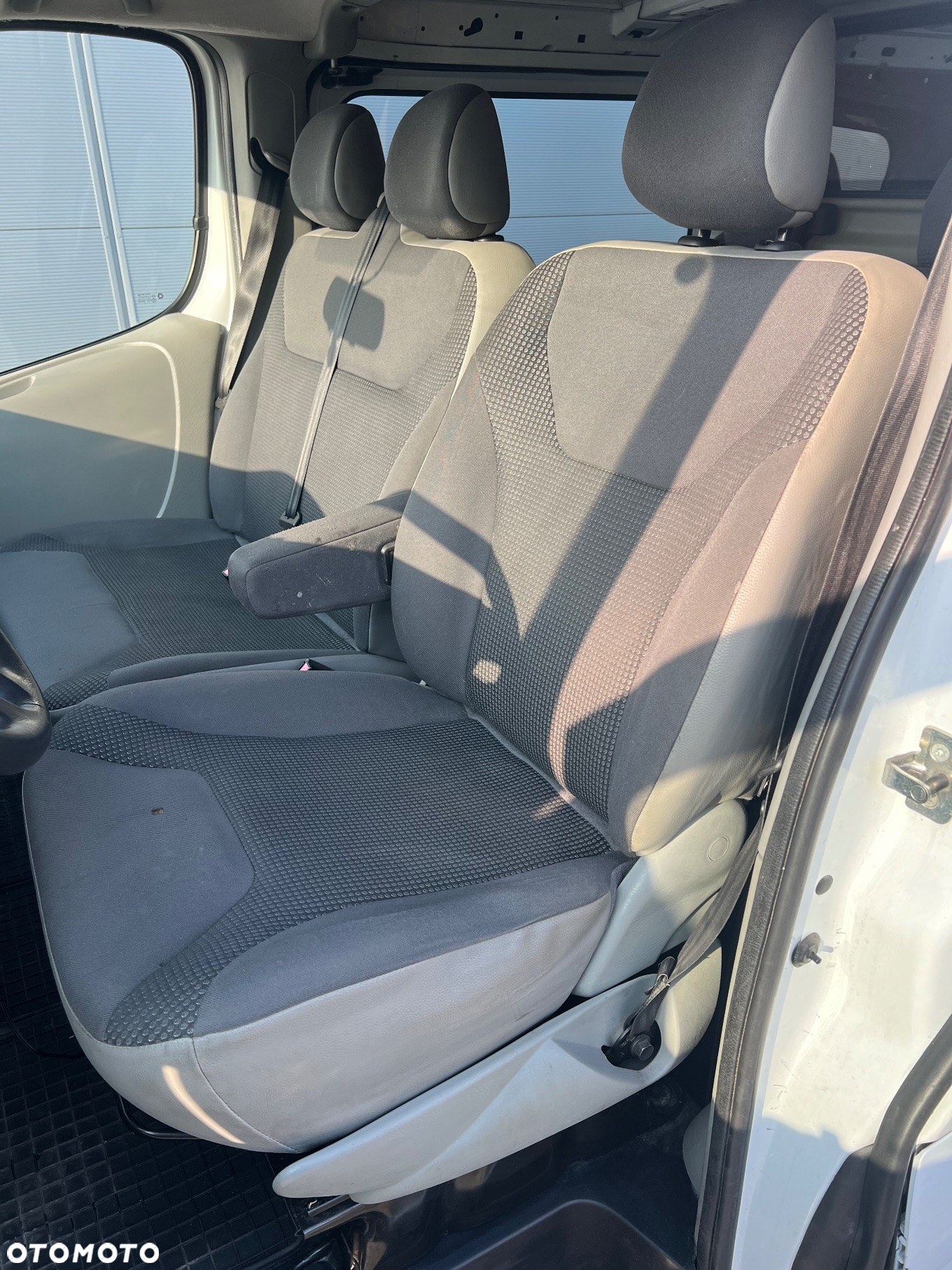 Opel Vivaro - 9
