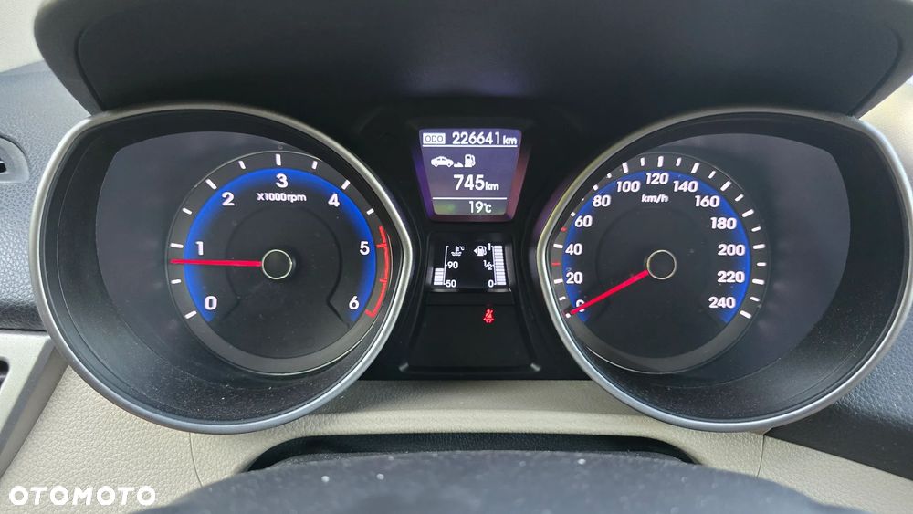 Hyundai i30 1.6 CRDi Comfort - 11