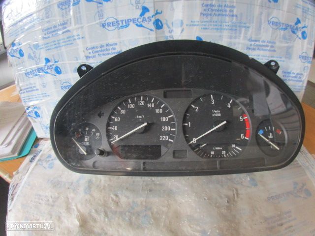 Quadrante 62118361210 BMW E36 318 BERLINE 2000 1.7D 90CV 4P BORDEUX KM/H           DIGITAL - 1