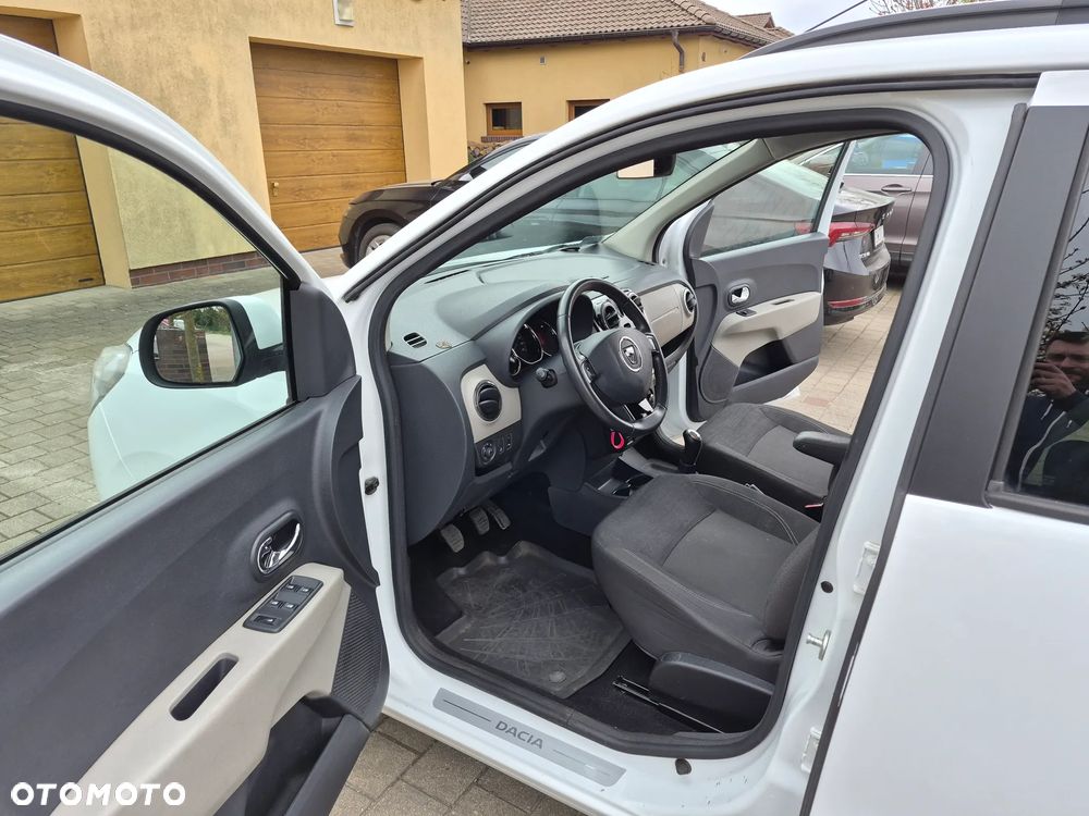 Dacia Lodgy 1.6 SCe Laureate S&S - 14