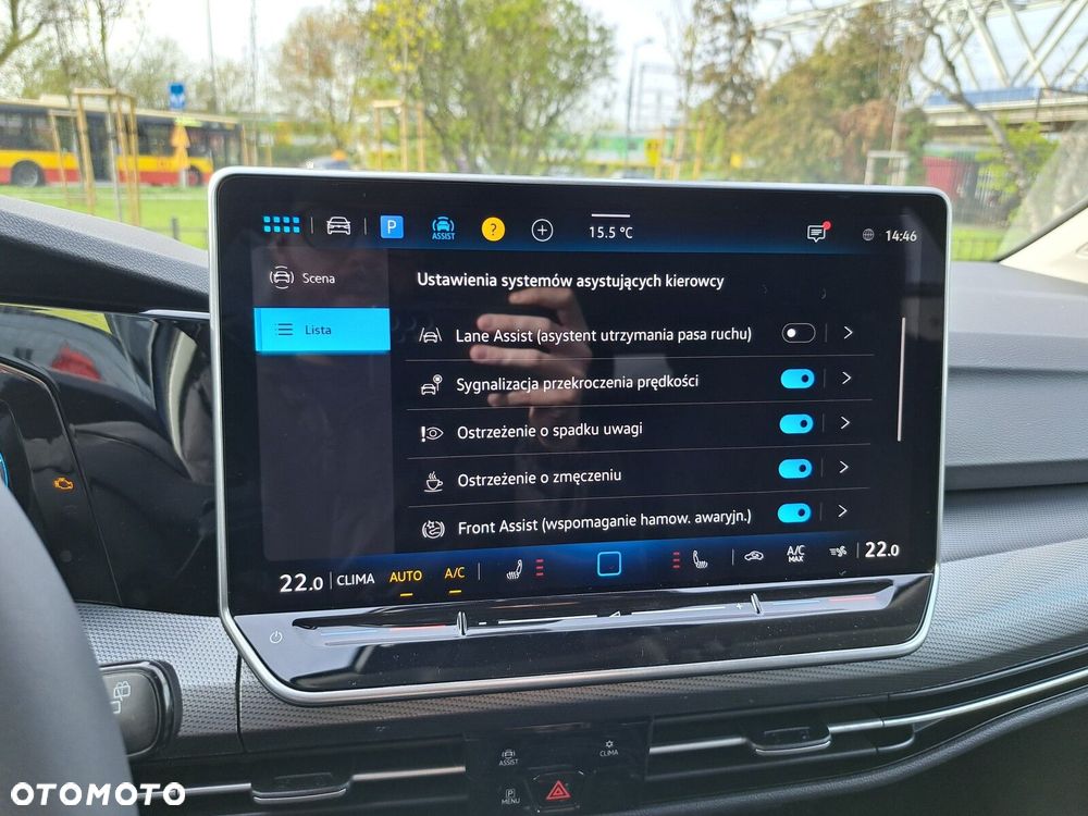 Volkswagen Golf Variant 1.5 eTSI mHEV Style DSG - 21