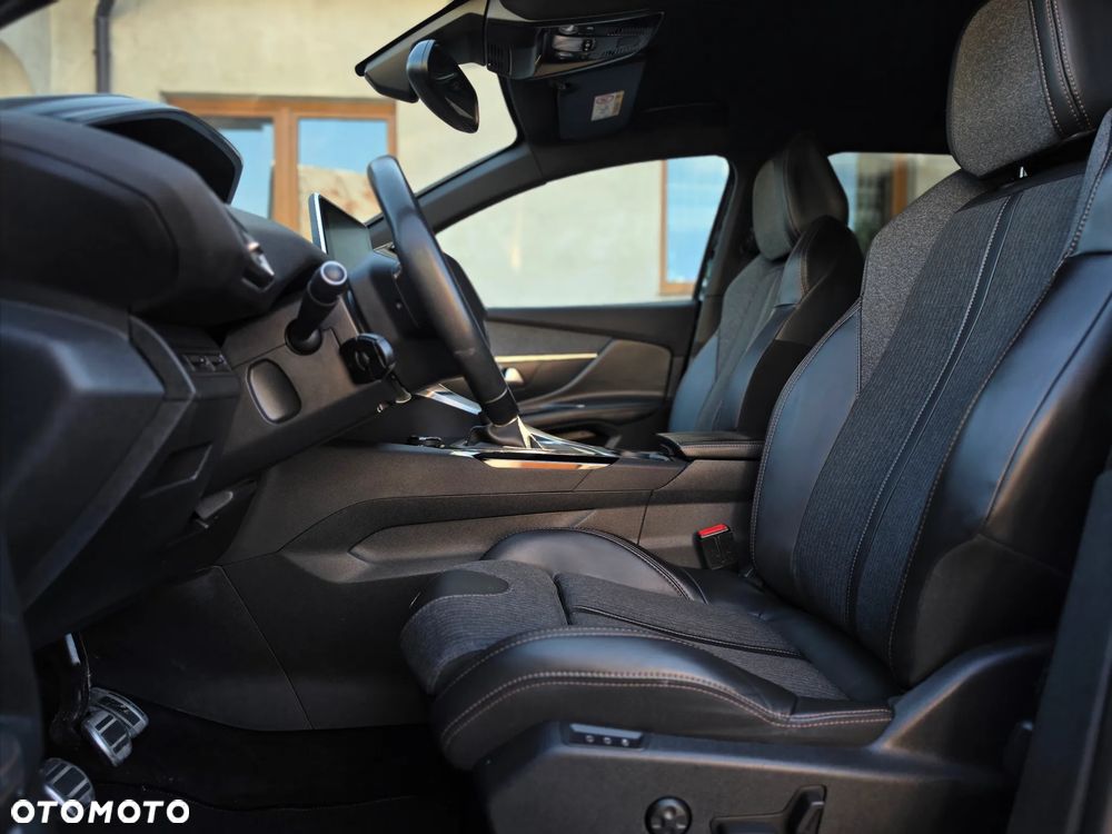 Peugeot 3008 - 17