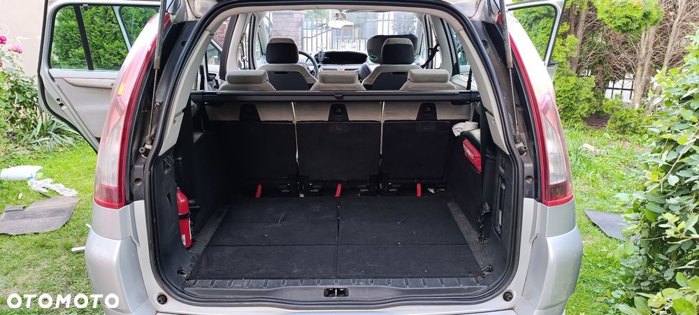 Citroën C4 Picasso 2.0i Exclusive MCP - 17