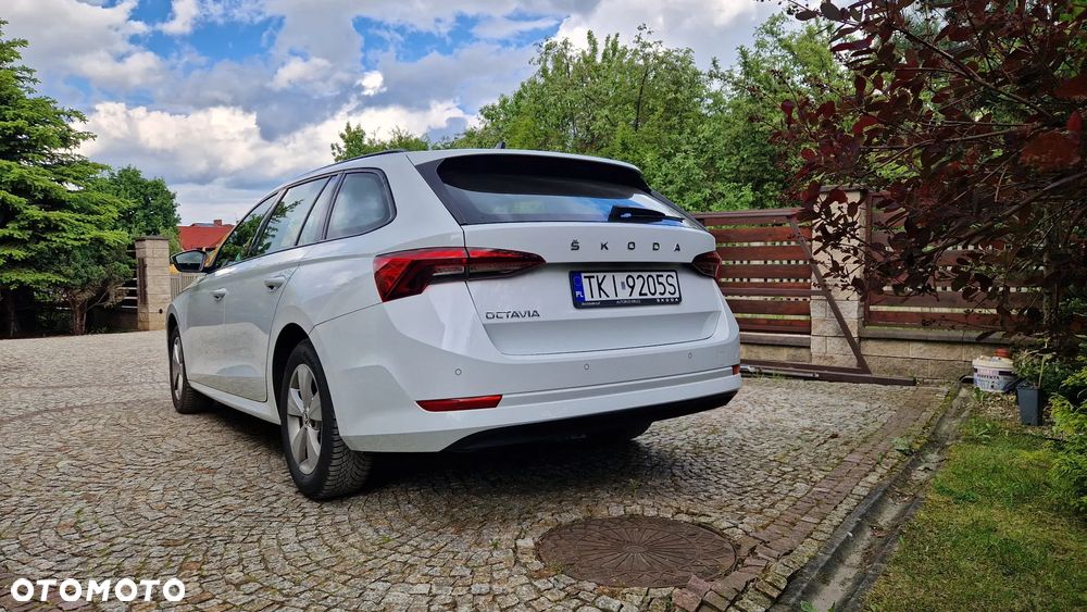 Skoda Octavia 2.0 TDI Ambition DSG - 16