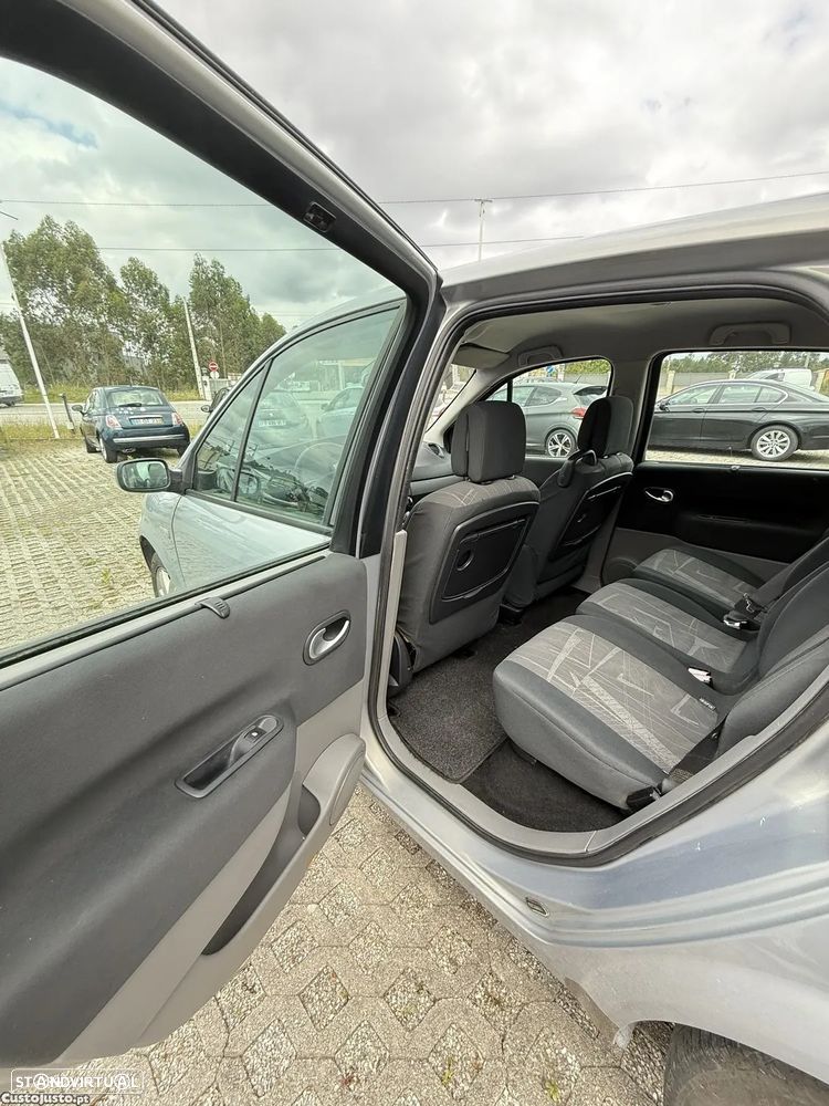 Renault Scénic 1.5 dCi Confort - 17