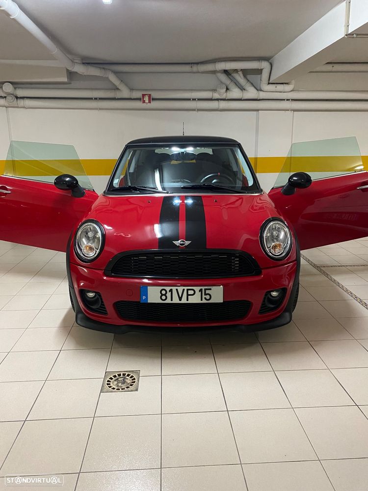 MINI 3 Portas Cooper D - 2