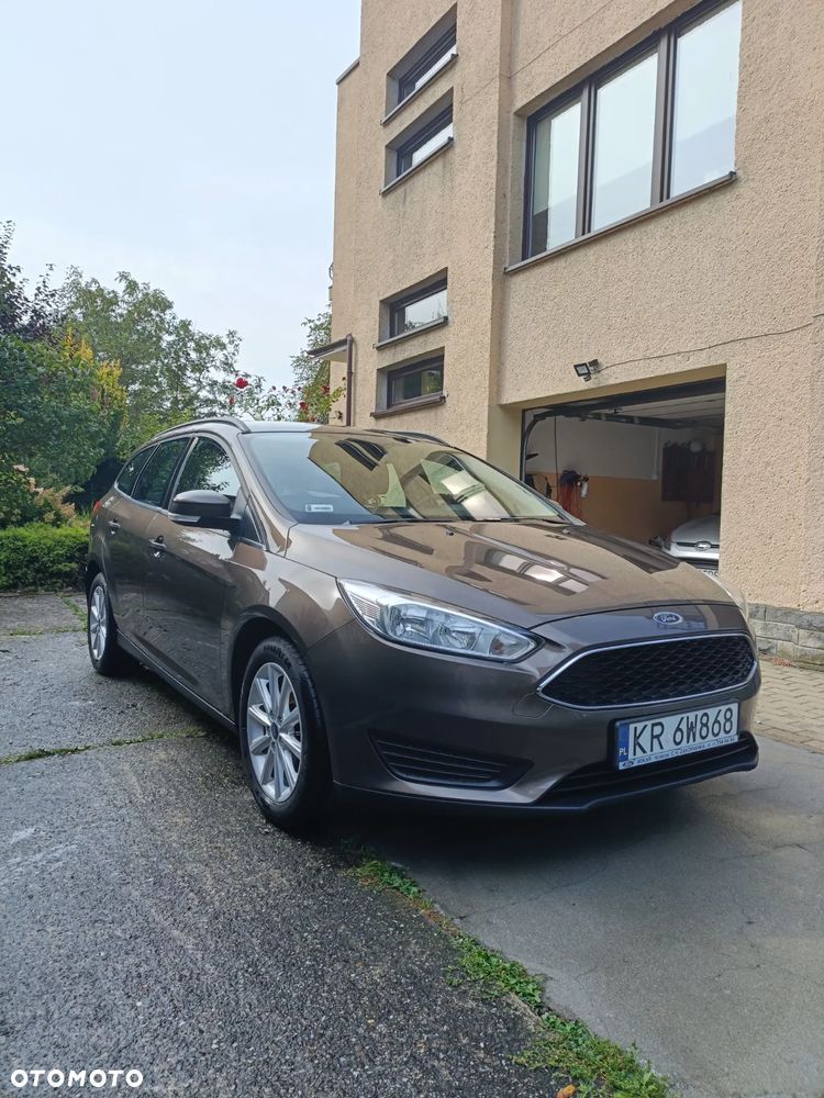 Ford Focus 1.6 Trend - 16