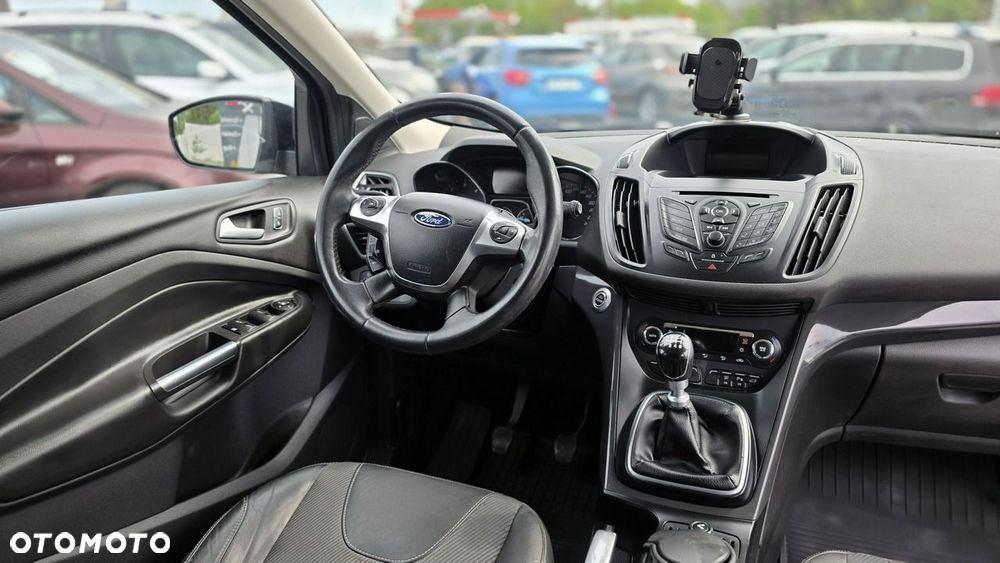Ford Kuga - 19