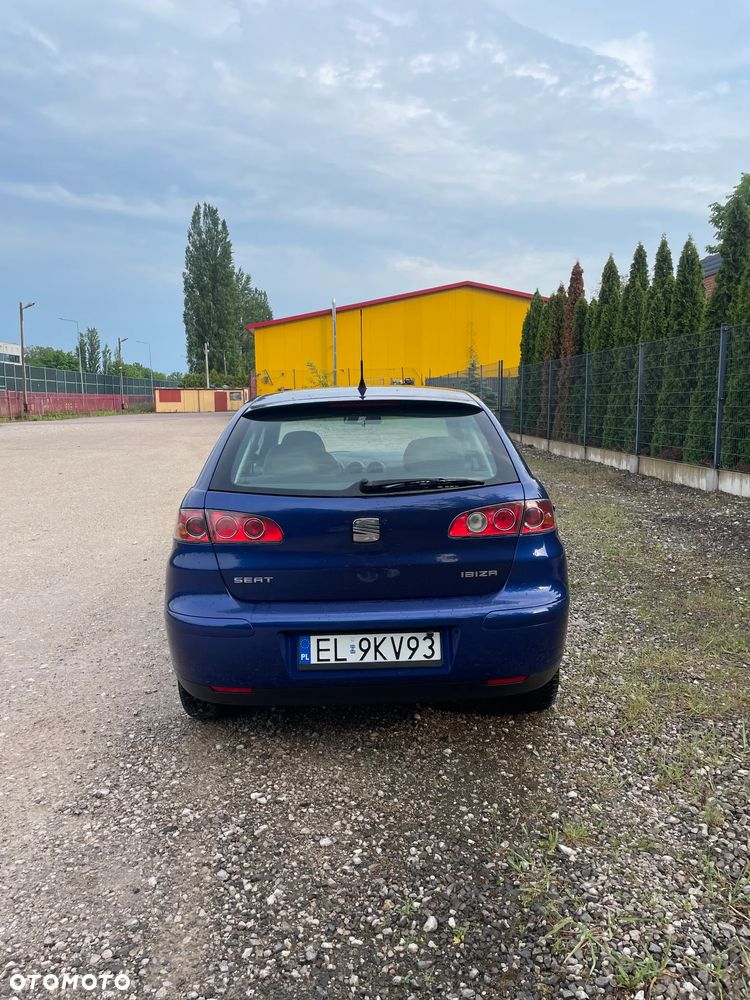 Seat Ibiza 1.4 16V Reference - 6