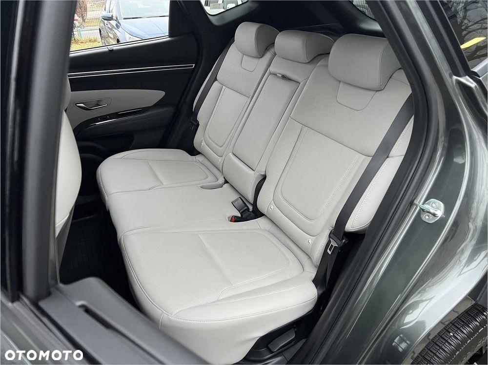 Hyundai Tucson 1.6 T-GDi HEV Platinum 4WD - 25