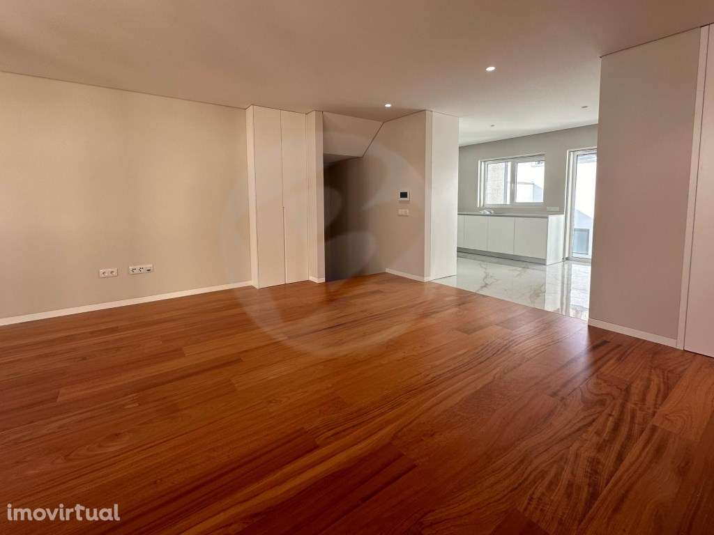 Moradia T3 nova na Póvoa de Varzim - Grande imagem: 4/32