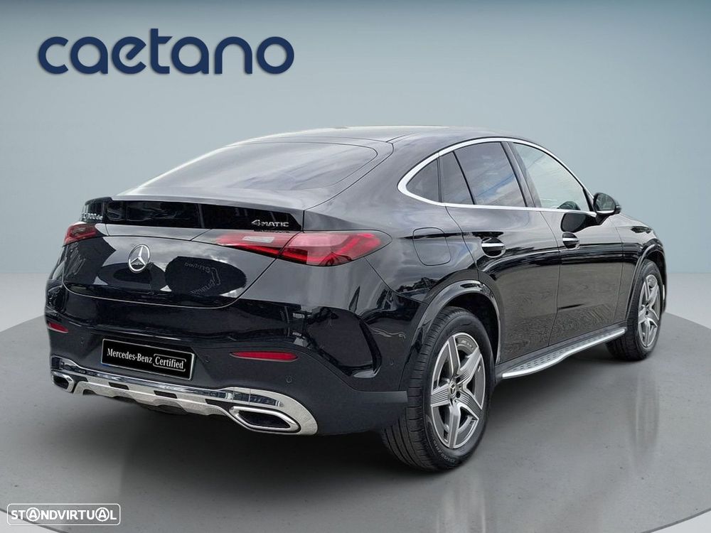 Mercedes-Benz GLC 300 de Coupe 4Matic - 8