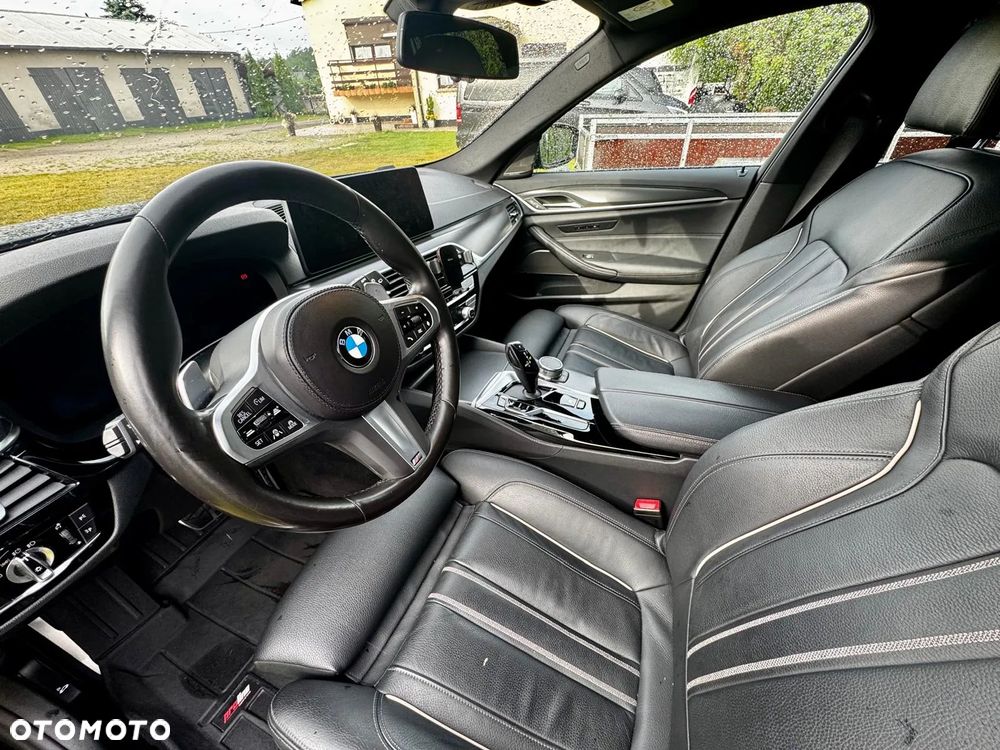 BMW Seria 5 520d xDrive mHEV - 8
