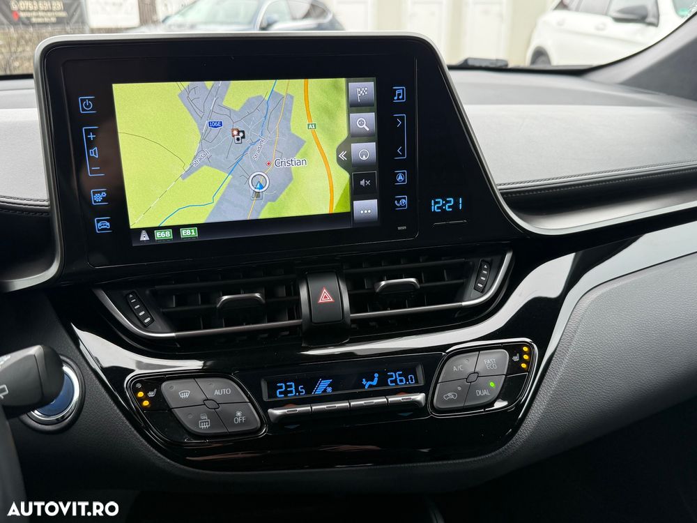 Toyota C-HR Hybrid Style - 5