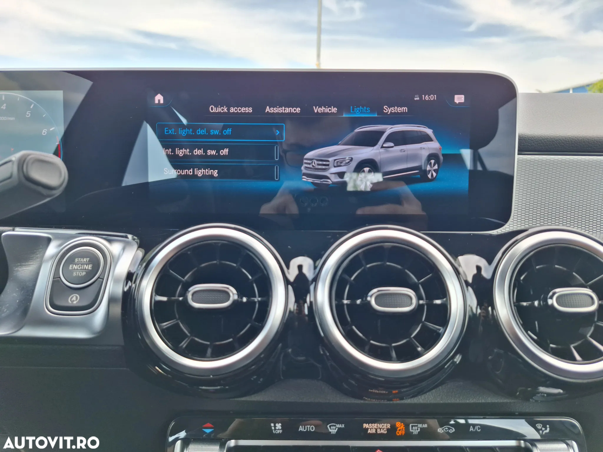 Mercedes-Benz GLB 250 4MATIC Aut. - 29