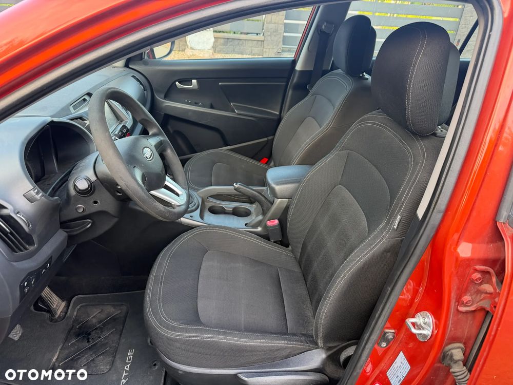Kia Sportage 2.0 CVVT 2WD Attract - 11