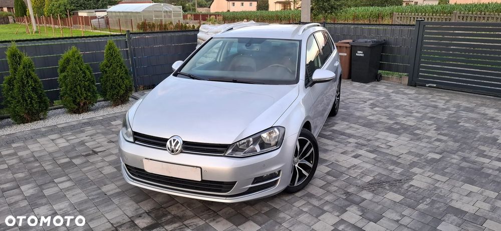 Volkswagen Golf 1.2 TSI Highline - 1