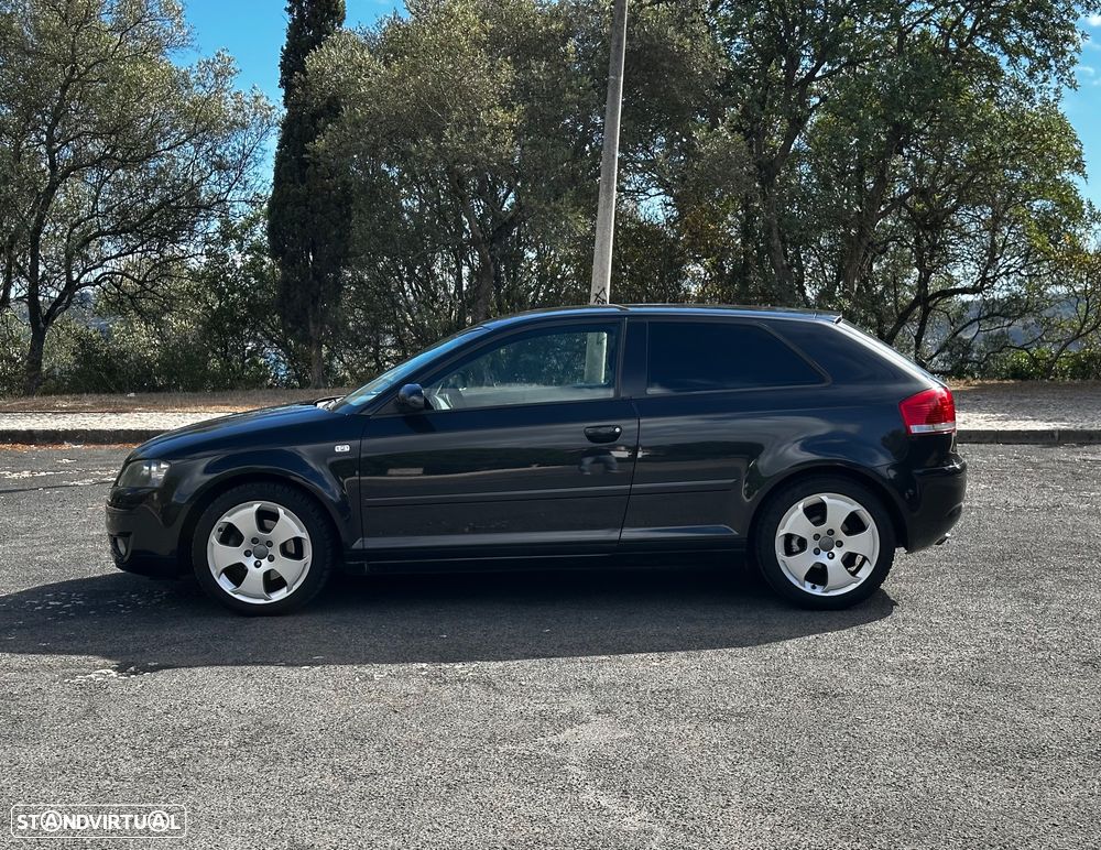 Audi A3 2.0 TDI Attraction - 4