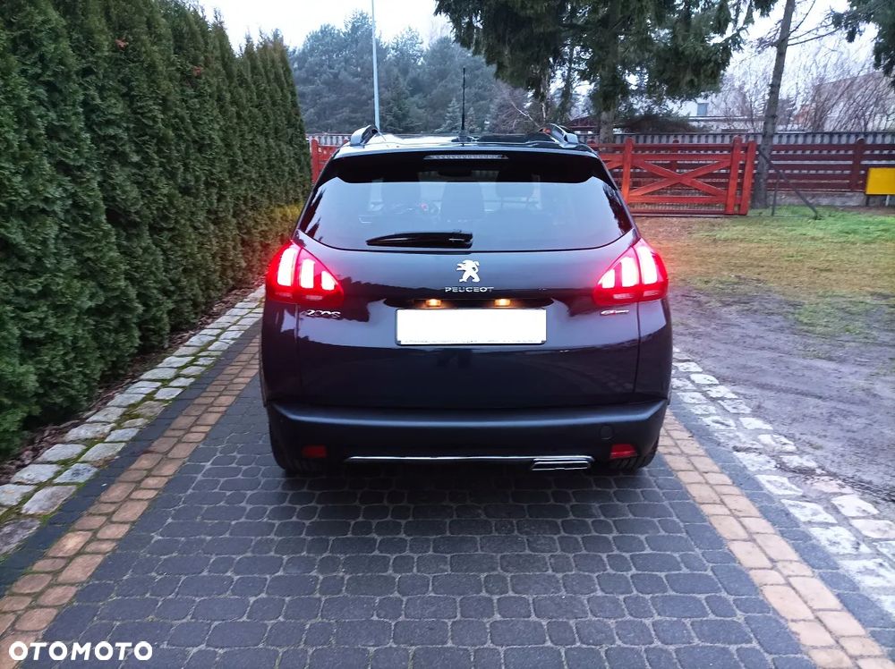 Peugeot 2008 PureTech 110 Stop&Start GT-Line Edition - 3