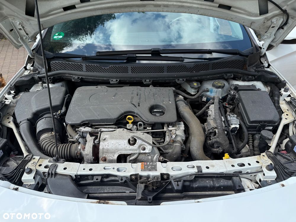 Opel Astra 1.6 D (CDTI) Edition - 33