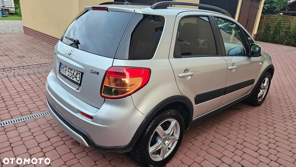 Suzuki SX4 1.6 VVT 4x2 Comfort - 27