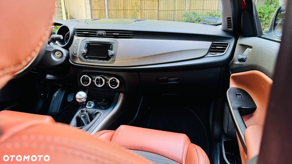 Alfa Romeo Giulietta 1.4 TB MultiAir Exclusive - 27