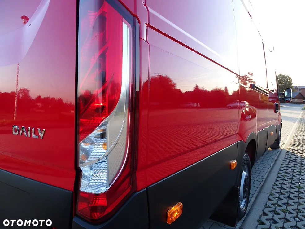 Iveco Daily 35S18 3.0 180 L4H3 Brygadówka DOKA 9 Osób BRUTTO!! UNIKAT!! JEDYNY TAKI!! JAK NOWY!! - 12