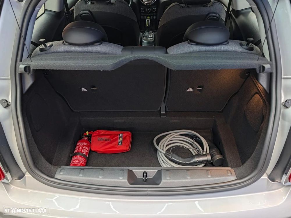 MINI 3 Portas - 16
