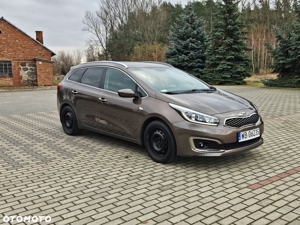 Kia Ceed 1.6 GDI L - 1