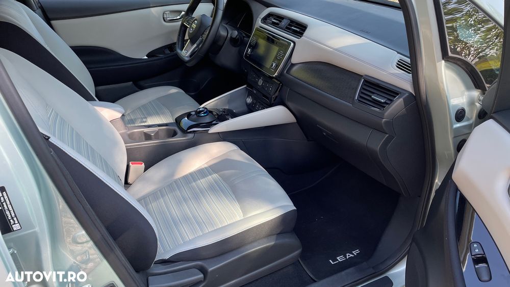 Nissan LEAF N-Connecta - 5
