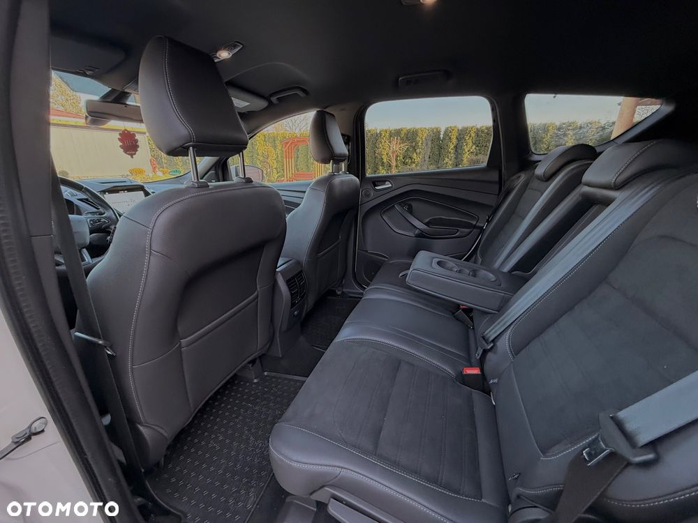 Ford Kuga 1.5 EcoBoost 4x4 ST-Line - 16