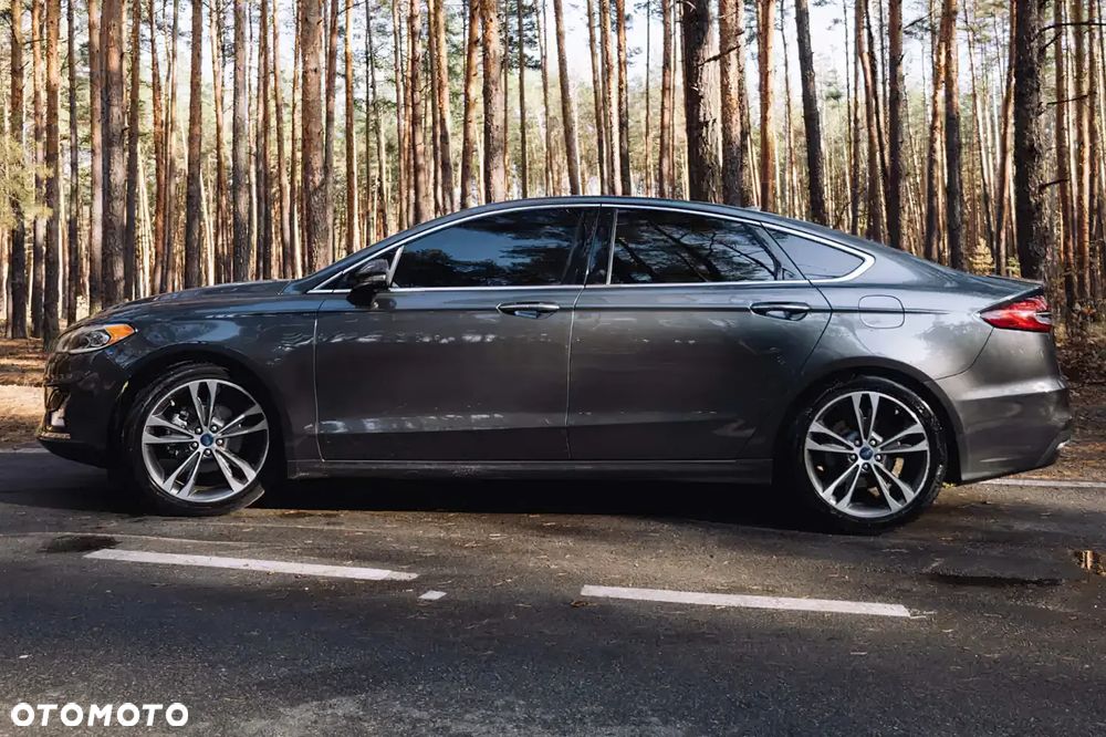 Ford Fusion 2.0 EcoBoost Titanium - 4