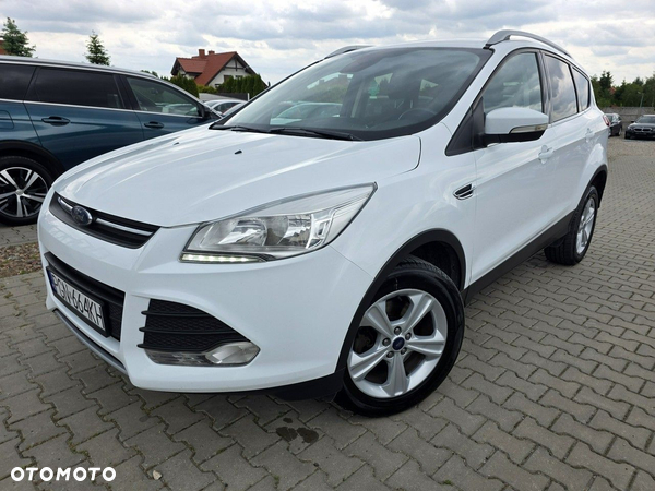 Ford Kuga 2.0 TDCi 2x4 Titanium