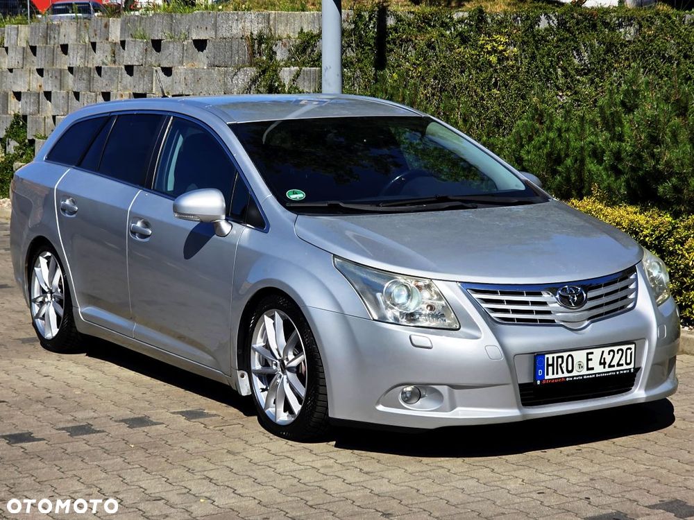 Toyota Avensis 2.0 Sol NAVI MS - 3