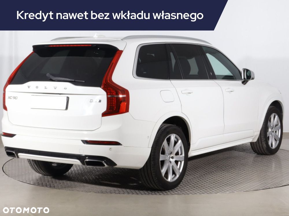 Volvo XC 90 - 7