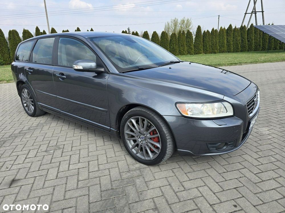 Volvo V50 - 2