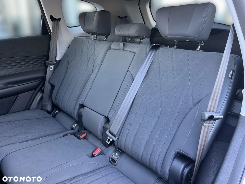 Chery Tiggo 8 1.5 T-GDI Super Hybrid Prestige DCT - 16