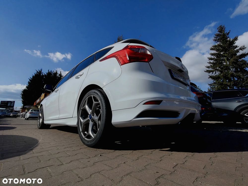 Ford Focus 2.0 EcoBoost ST - 7