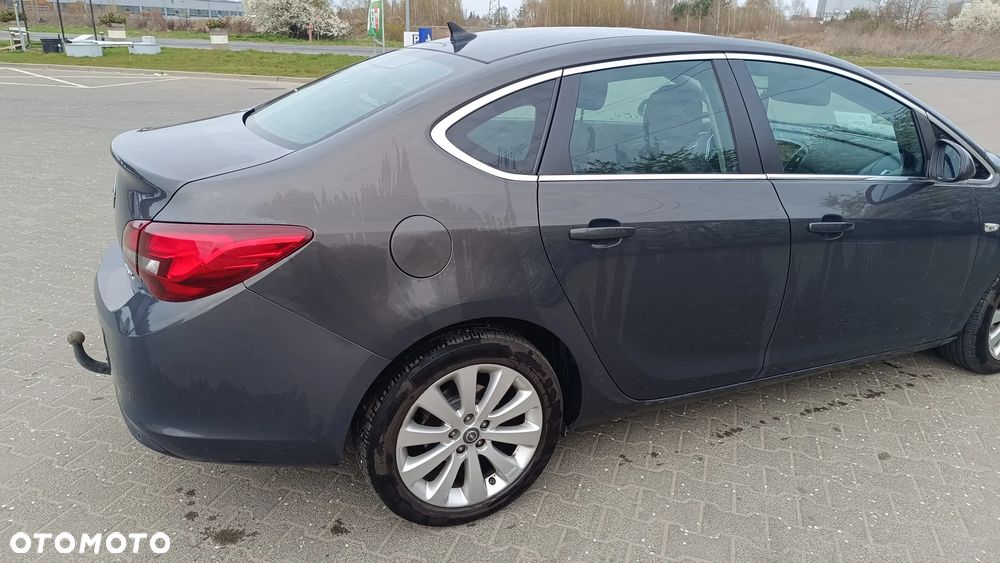 Opel Astra - 7