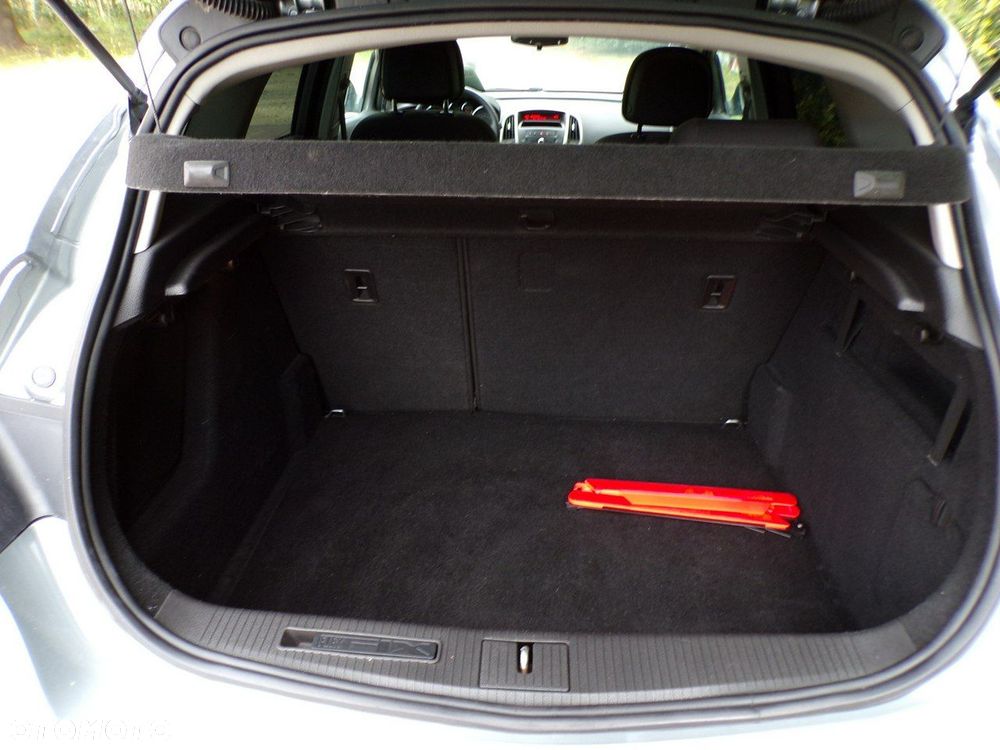 Opel Astra - 30