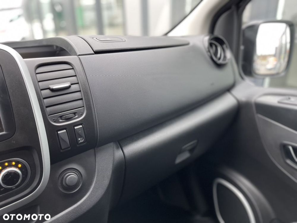 Renault Trafic 2.0 dCi Escapade EDC - 18